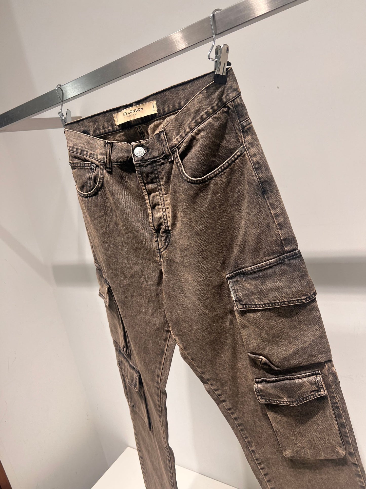 Denim cargo sabbiato