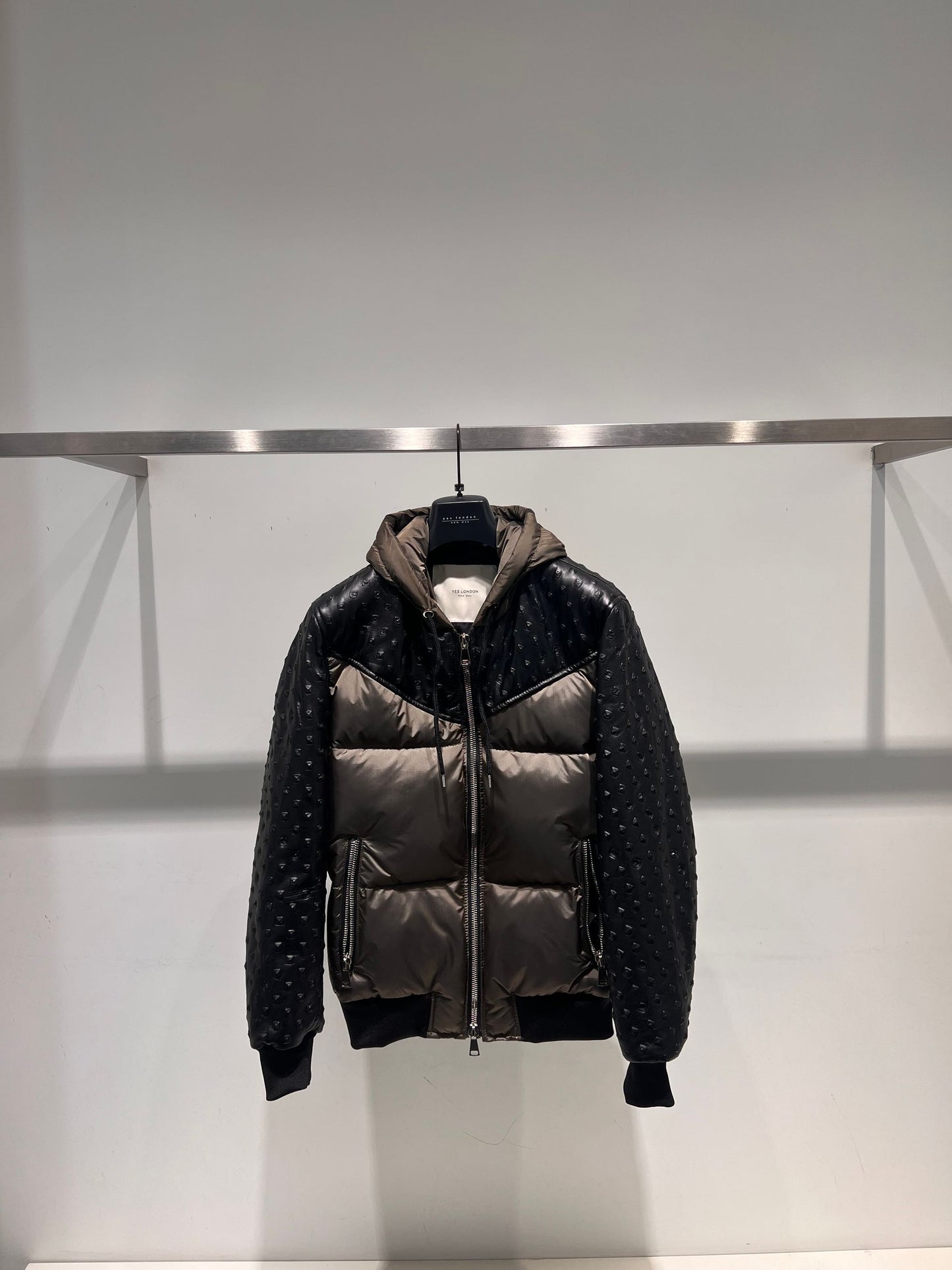 BOMBER IN NYLON