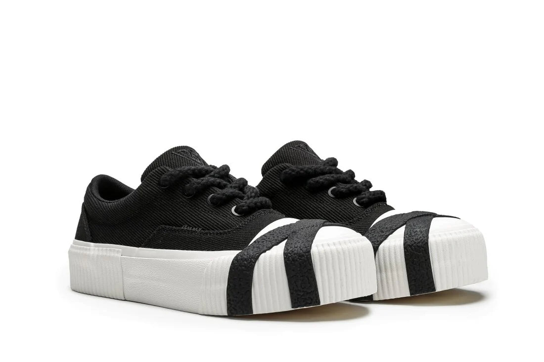 TWISTED 300 BLACK WHITE