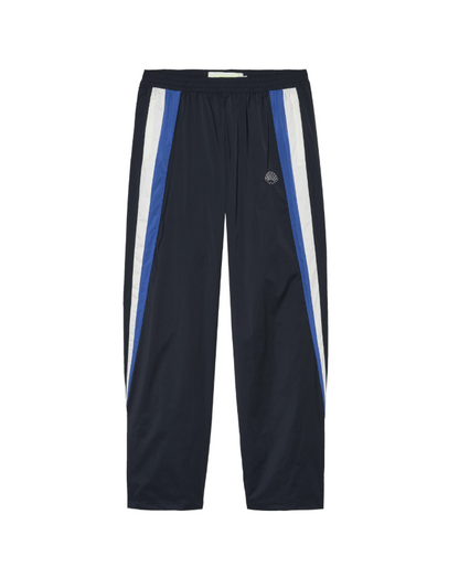 TRACK PANTS NIGHT