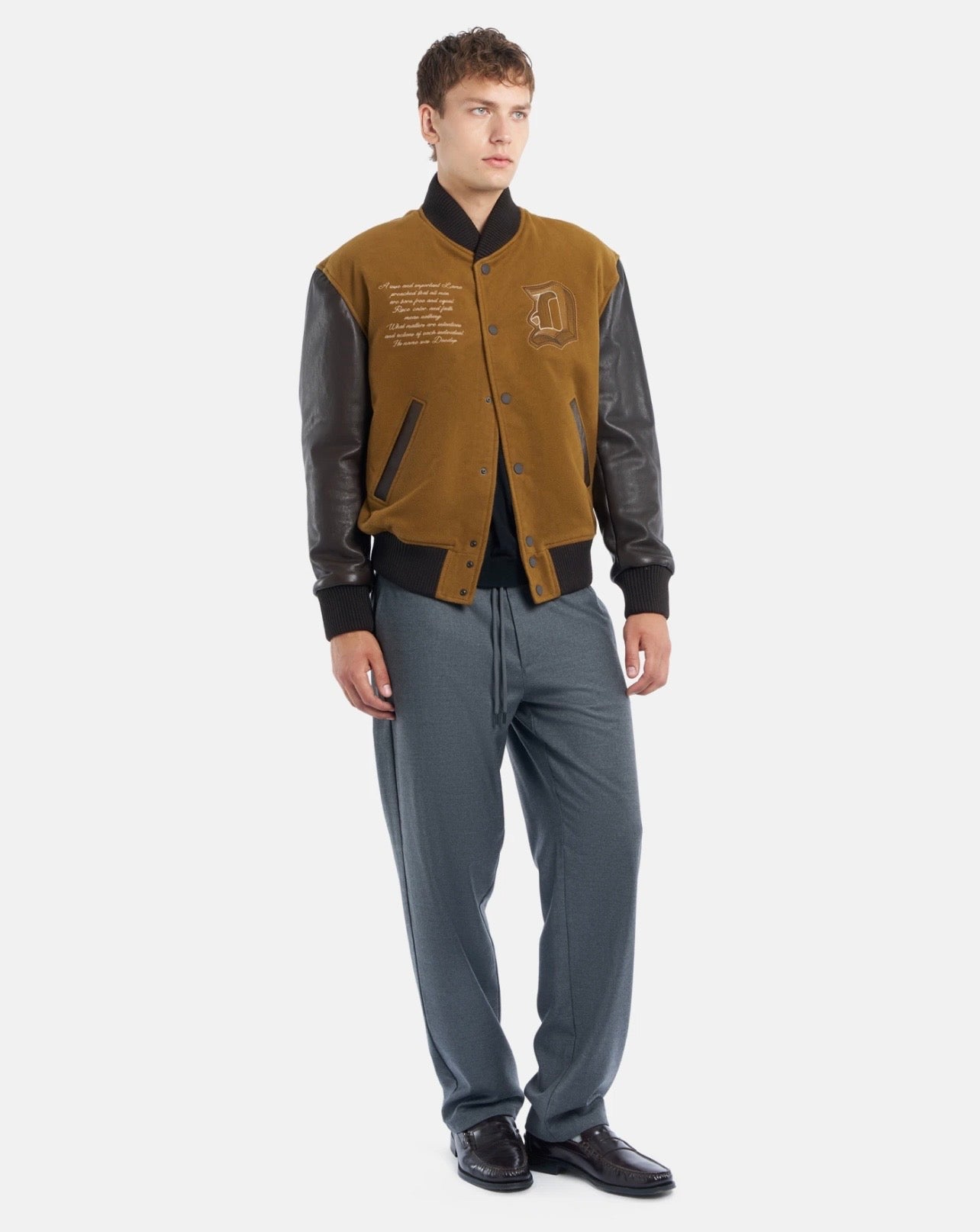 College in panno e pelle