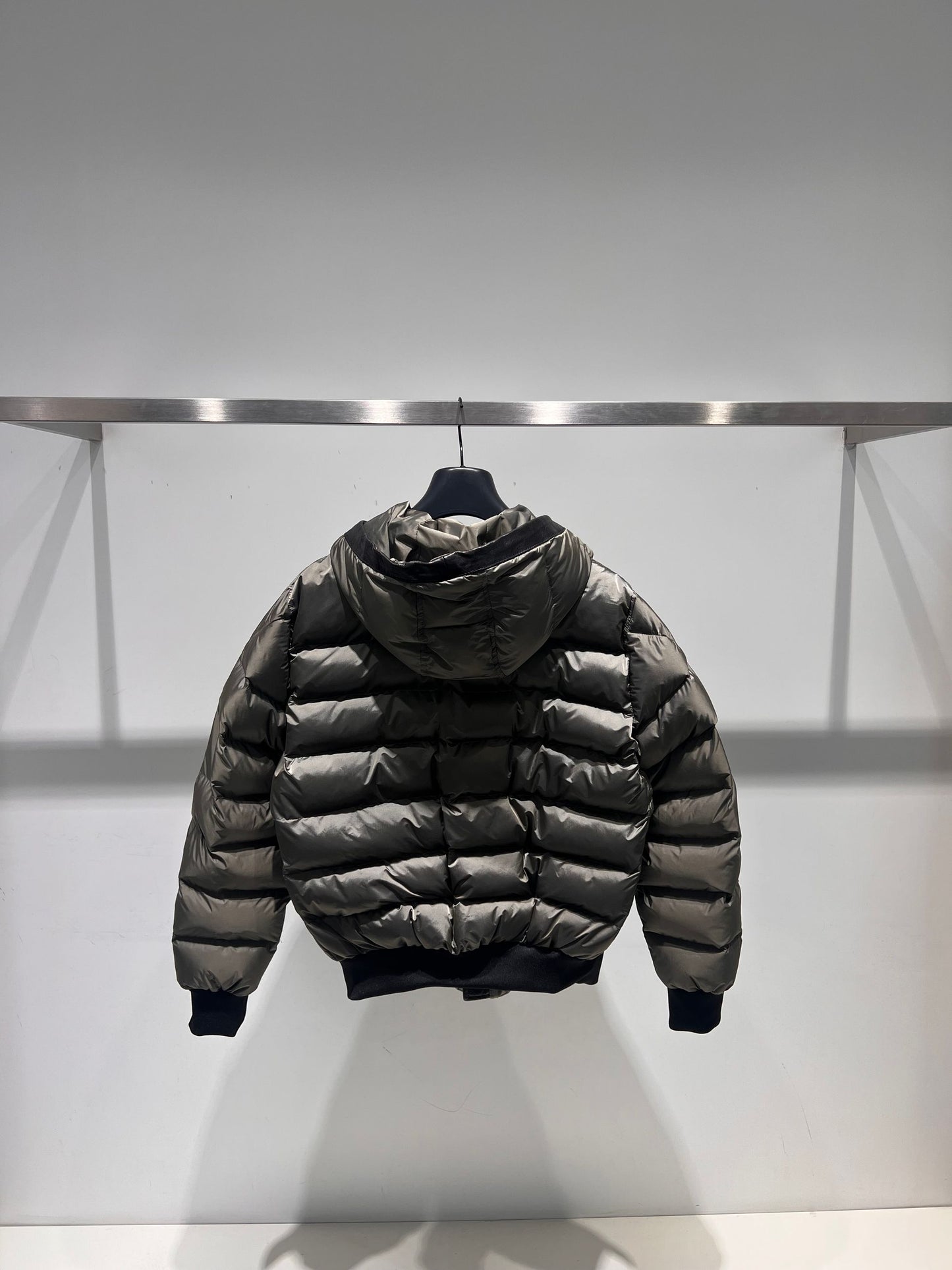 Bomber con marsupio in pelle