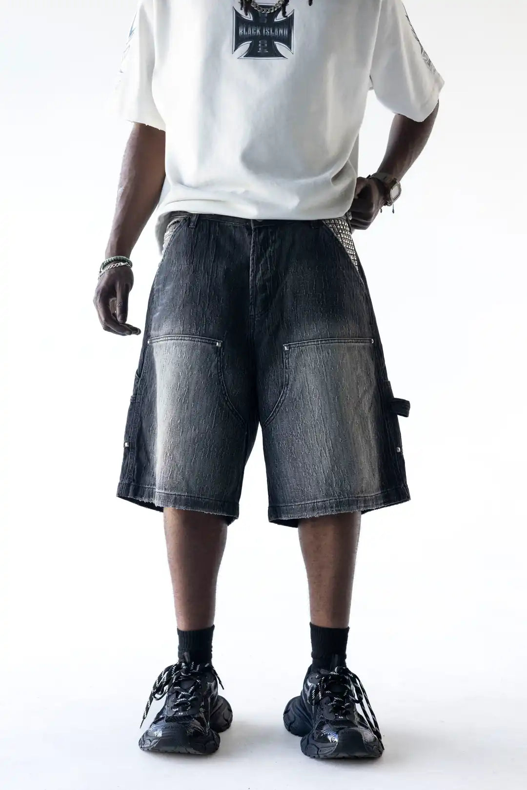 BERMUDA TOTAL BLACK