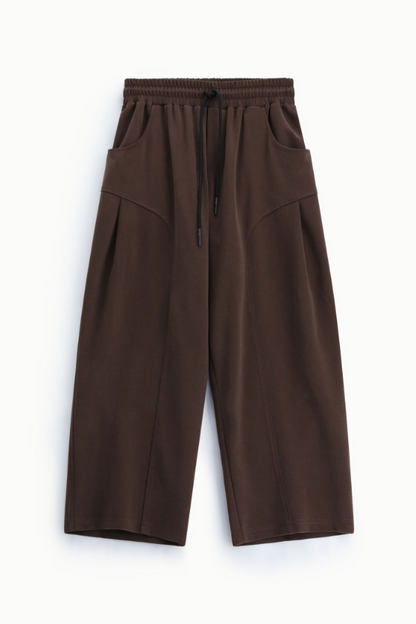PANTALONE CON PENCES NEI LATI