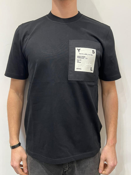 T-SHIRT TASCA SUL PETTO