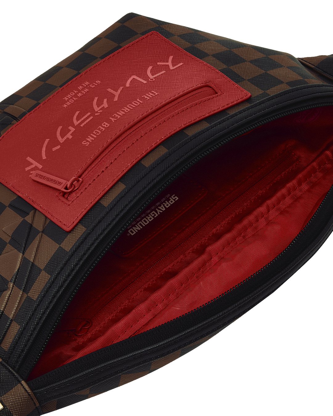 RED REDEMPTION PYRAMID SAVVY CROSSBODY