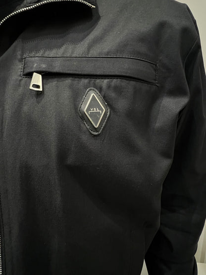 BOMBER