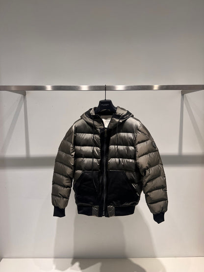 Bomber con marsupio in pelle