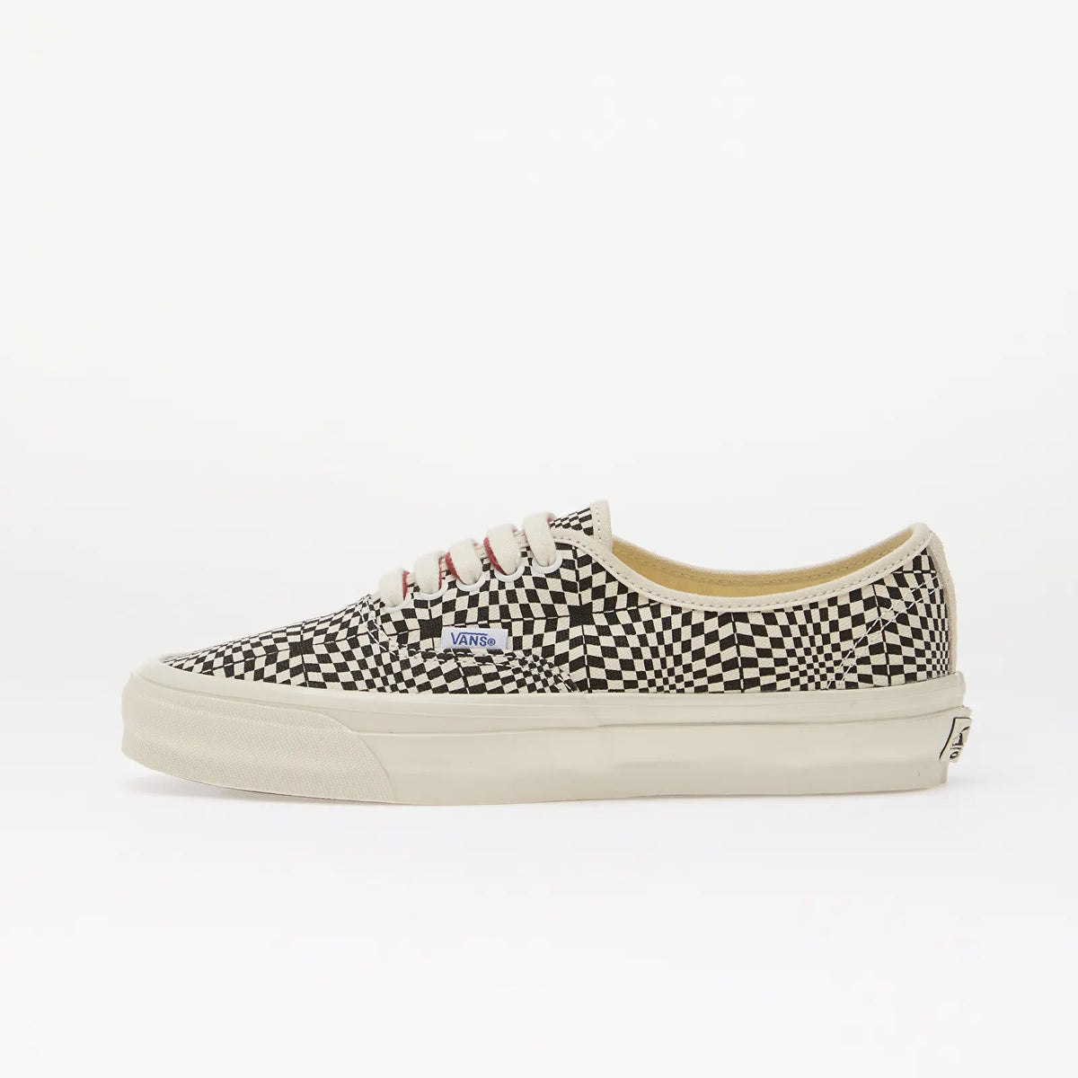 LX Authentic 44 Heritage Black