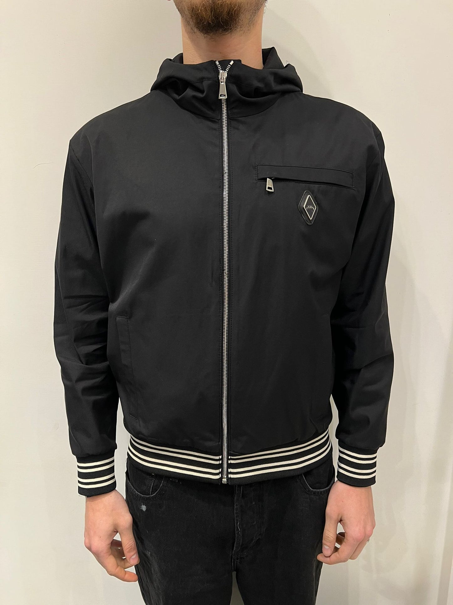 BOMBER