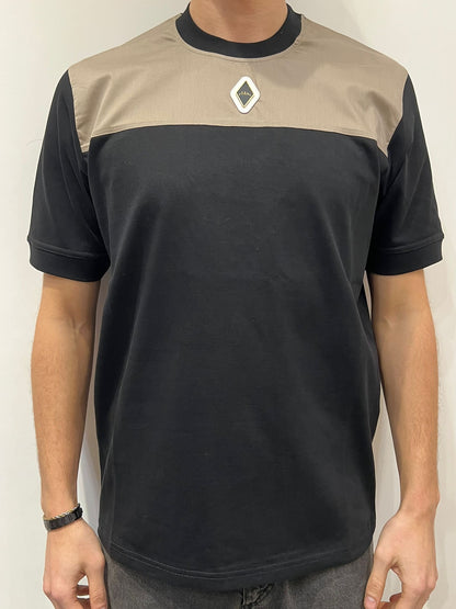 T-SHIRT CARRE