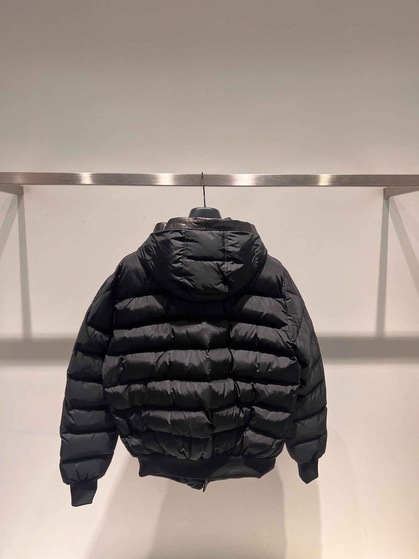 Bomber con marsupio in pelle