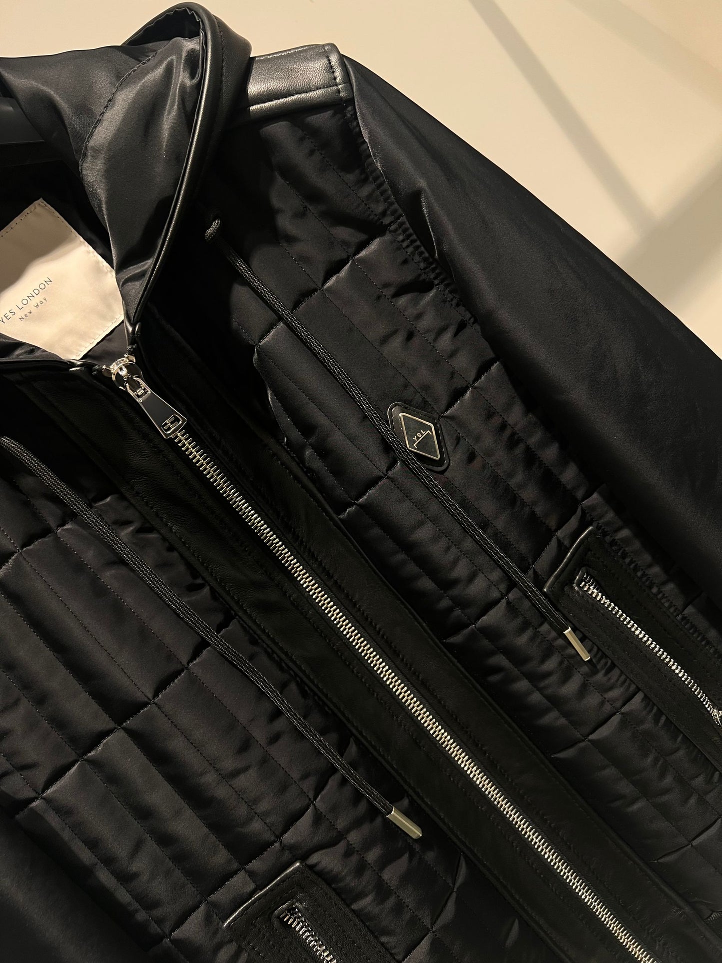 Bomber nylon e pelle