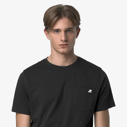 SIGUR JERSEY SLIM
Shirt con tasca e logo in gomma