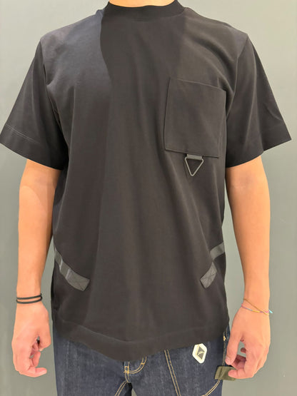 T-SHIRT CON STRISCIA SUL RETRO