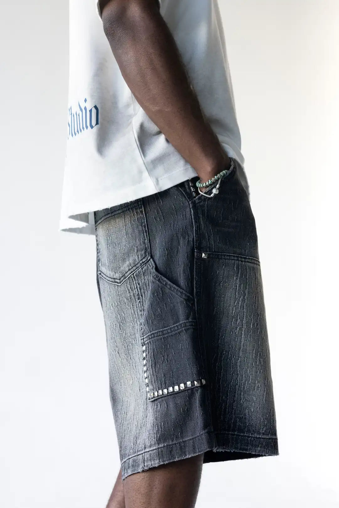 BERMUDA TOTAL BLACK