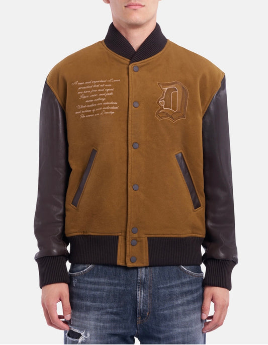 College in panno e pelle