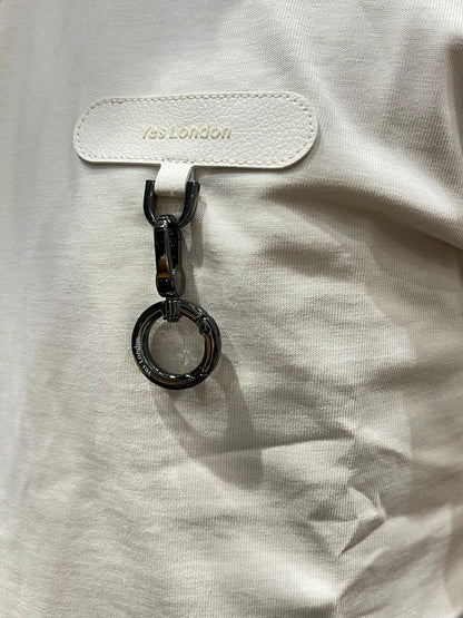 T-SHIRT CON CIONDOLO